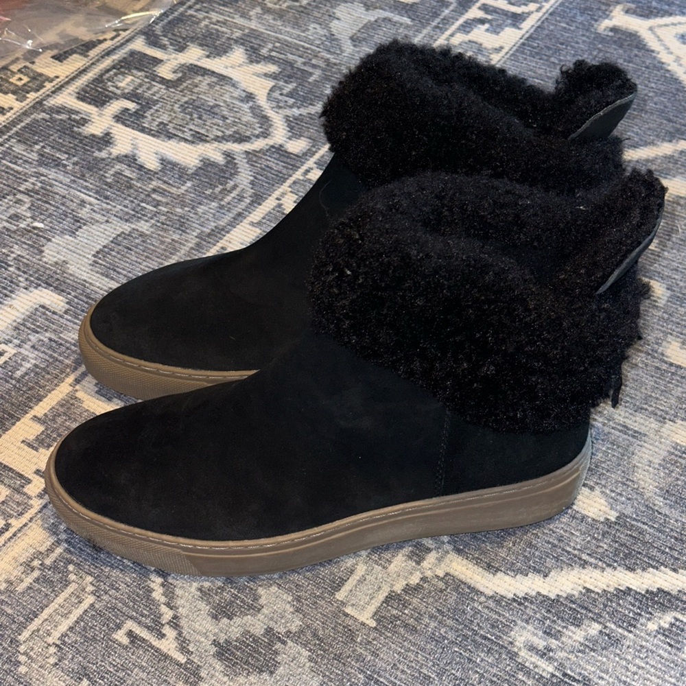 Cougar black fur winter boots size 11 new with tags!